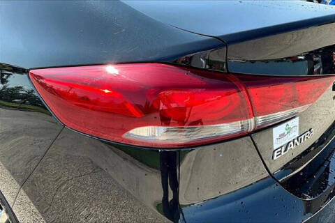 2018 Hyundai Elantra