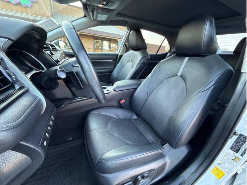 2020 Toyota Camry XSE