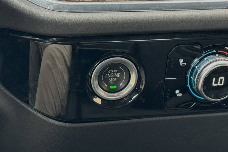 2023 GMC Sierra 1500 Elevation Standard