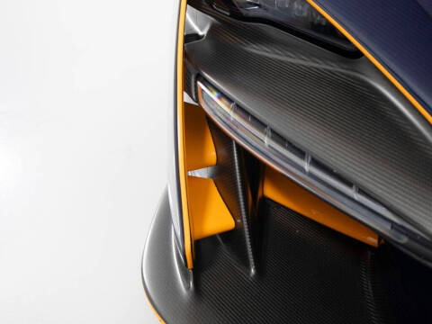 2019 McLaren Senna