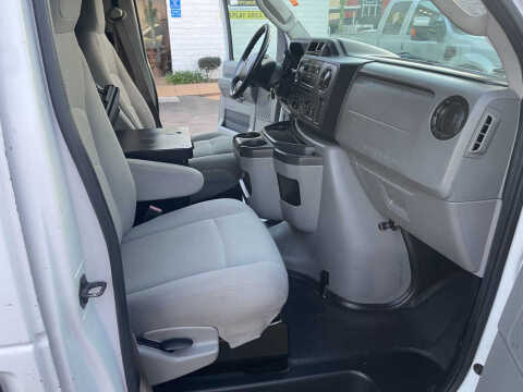 2013 Ford E-Series E-150
