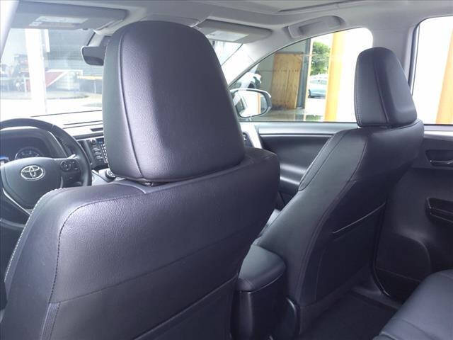 2018 TOYOTA RAV4 SUV / Crossover - $20,197