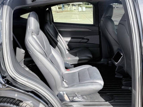 2023 Tesla Model X Plaid