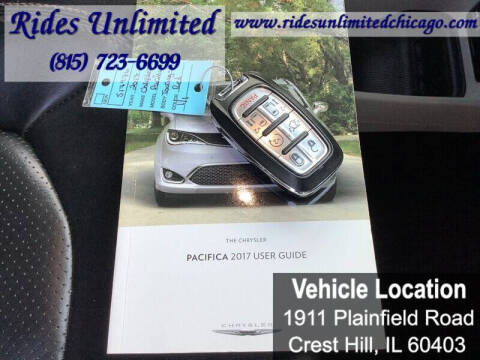 2017 Chrysler Pacifica Touring-L Plus