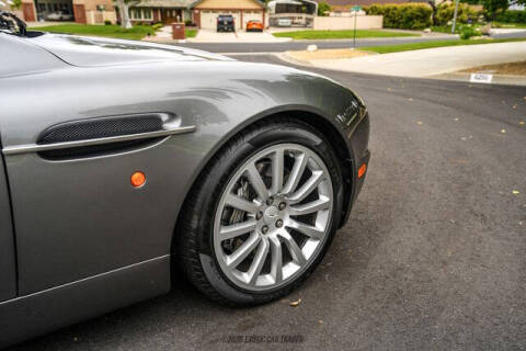 2002 Aston Martin V12 Vanquish