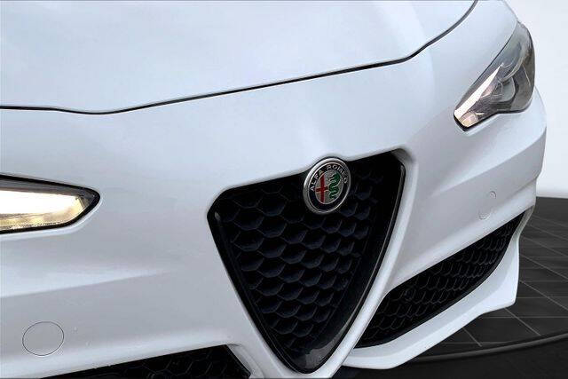 2021 Alfa Romeo Giulia Ti Sport