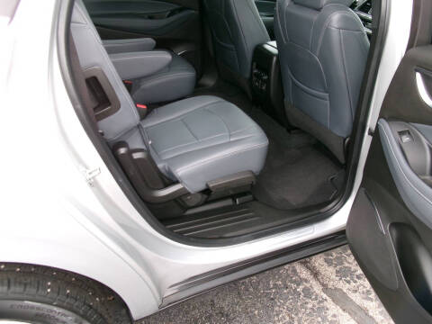 2022 Buick Enclave Essence