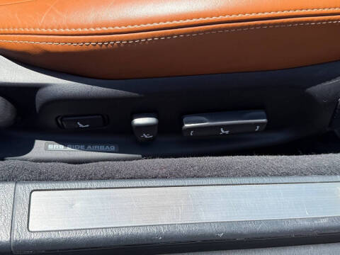 2005 Lexus SC 430