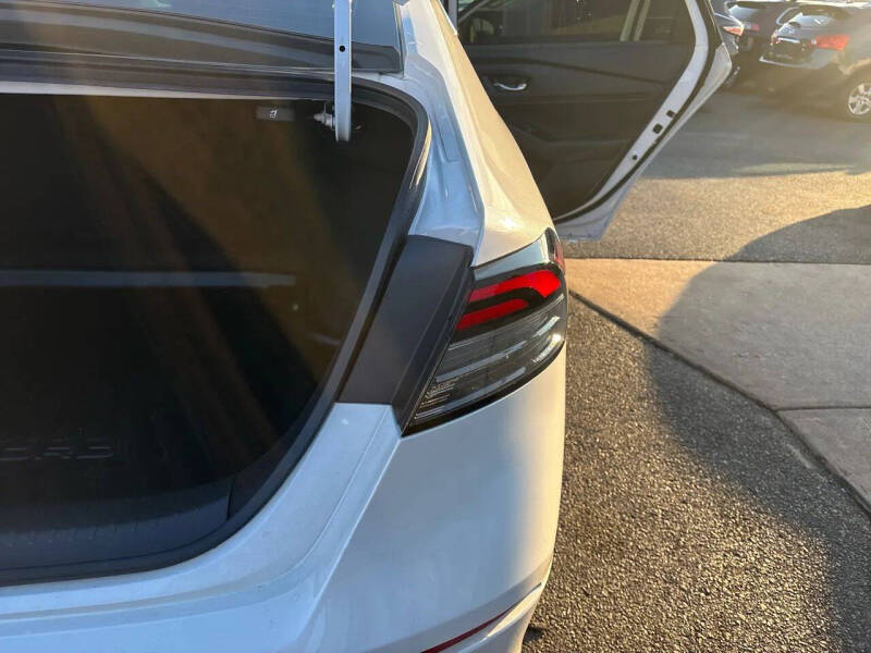 2025 Honda Accord Hybrid Touring