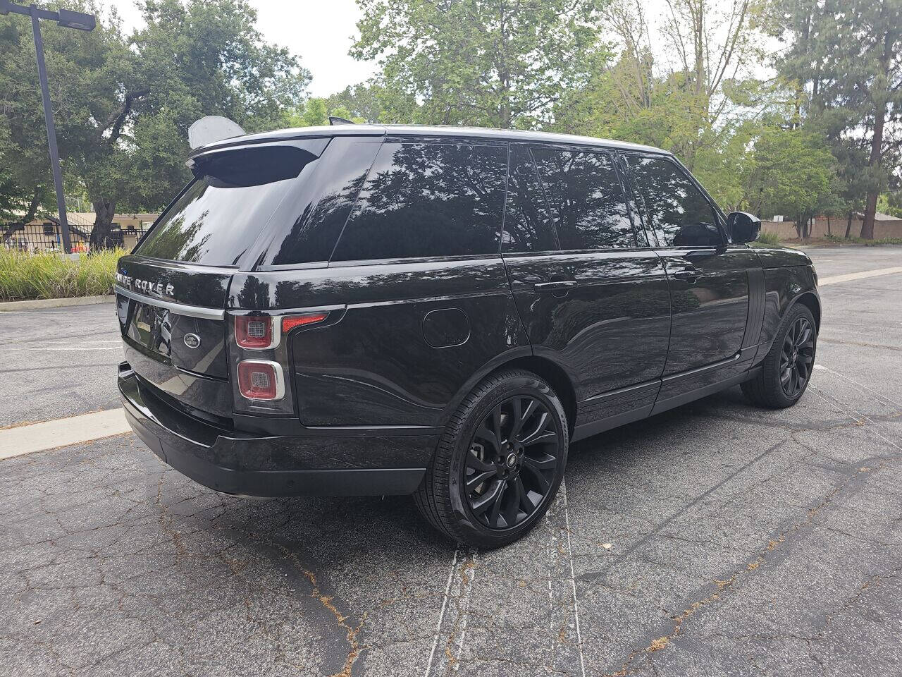 2020 Land Rover Range Rover 1
