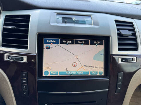 2011 Cadillac Escalade ESV Luxury