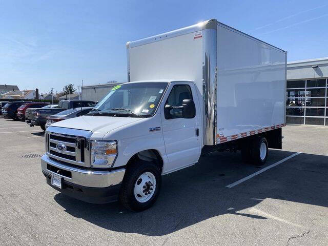 2024 Ford E-Series