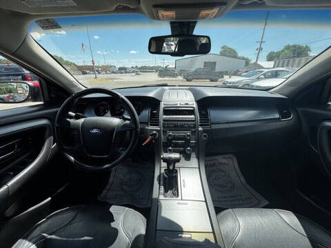 2011 Ford Taurus SEL