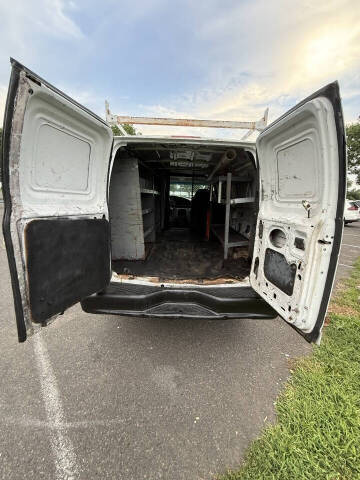 2003 Ford E-Series