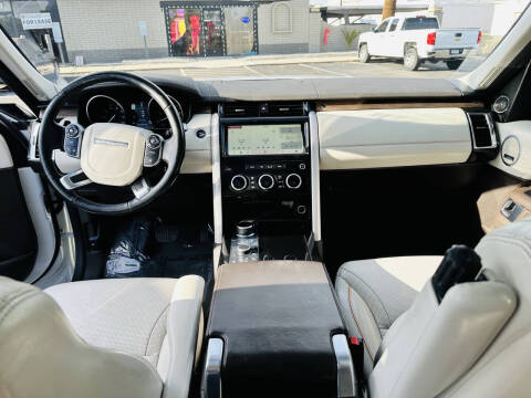 2017 Land Rover Discovery HSE Luxury