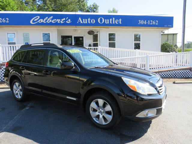 2012 Subaru Outback for sale at Colbert's Auto Outlet in Hickory, NC