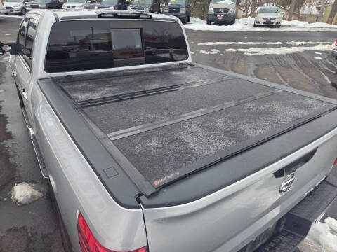 2017 Nissan Titan SV