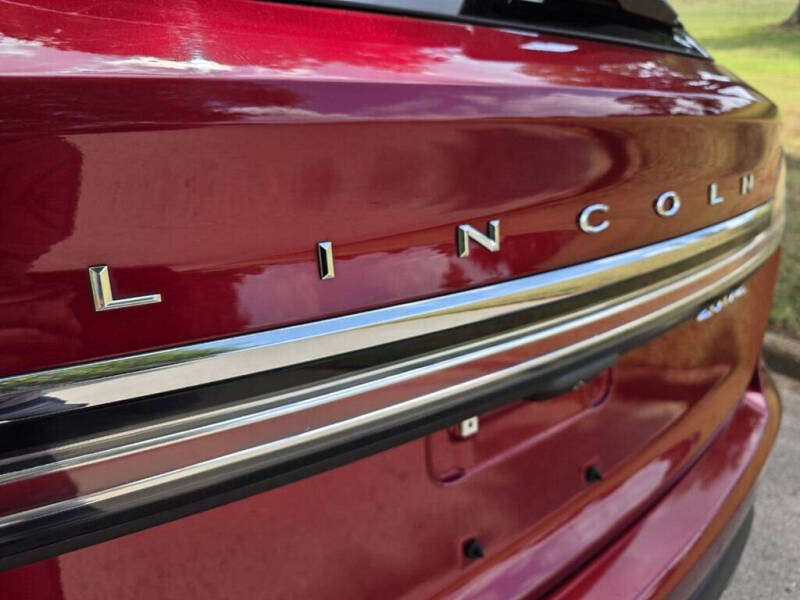 2019 Lincoln Nautilus Select