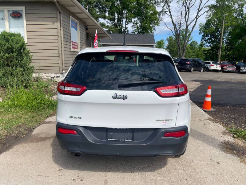 2014 Jeep Cherokee Sport