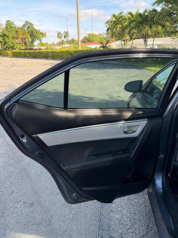 2015 Toyota Corolla LE