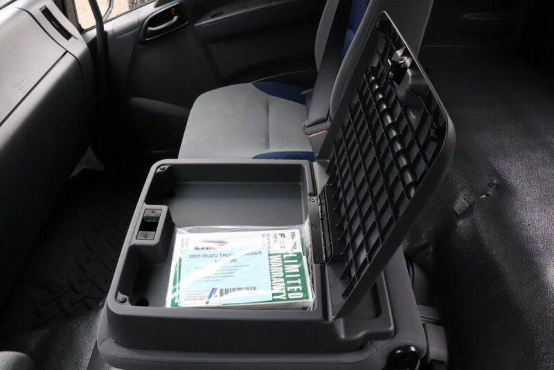 2025 Isuzu FTR