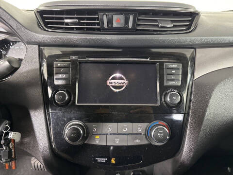 2022 Nissan Rogue Sport S