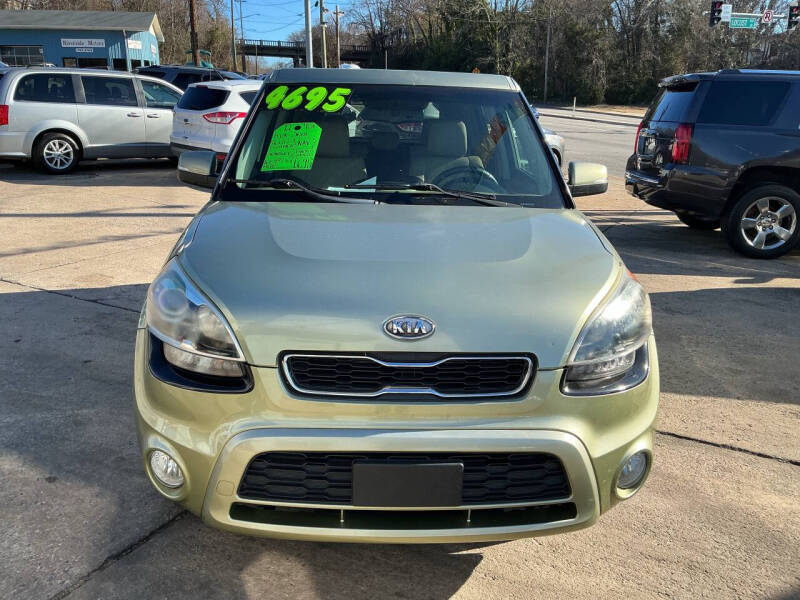 2012 Kia Soul +