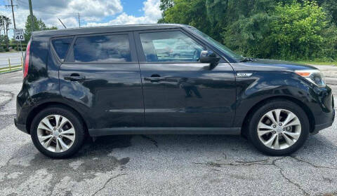 2016 Kia Soul +