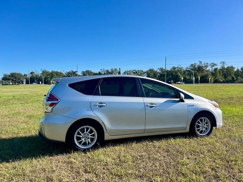 2015 Toyota Prius v Three