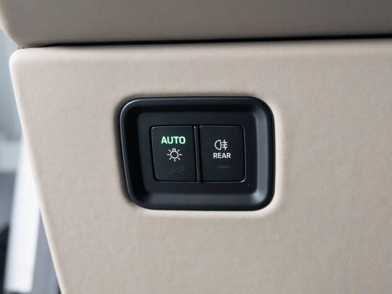 2024 Porsche Macan 4 Electric