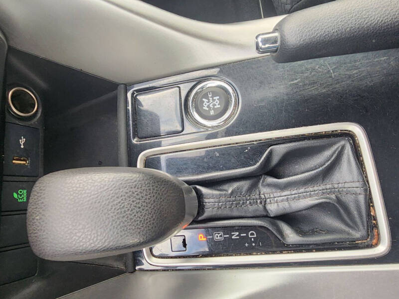 2022 Mitsubishi Eclipse Cross ES