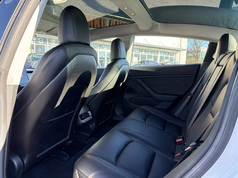 2020 Tesla Model 3 Long Range
