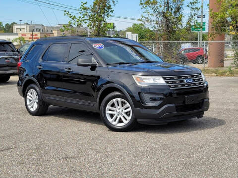 2017 Ford Explorer for sale at Dean Mitchell Auto Mall in Mobile AL