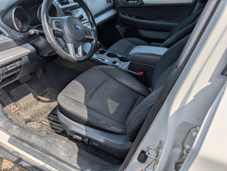 2015 Subaru Outback 2.5i Premium