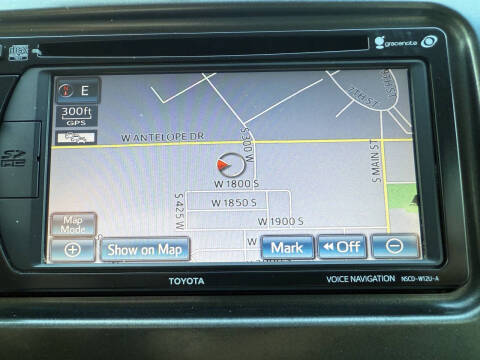 2013 Toyota Sienna SE 8-Passenger