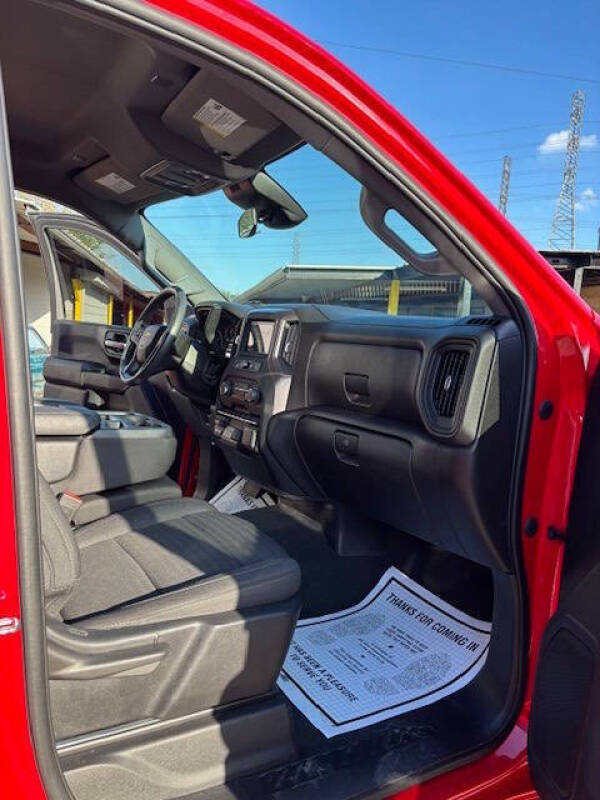 2023 Chevrolet Silverado 1500 Custom