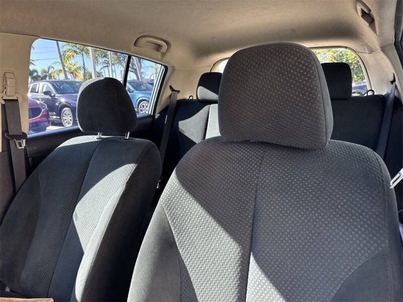 2011 Nissan Versa 1.8 S