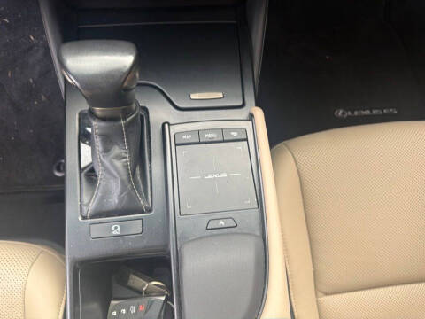 2019 Lexus ES 350