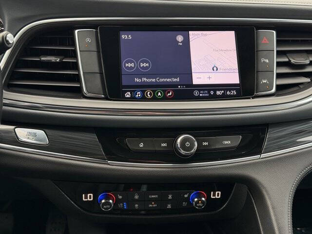 2024 Buick Enclave Premium