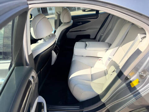 2014 Lexus LS 460