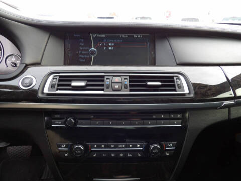 2012 BMW 7 Series 750Li