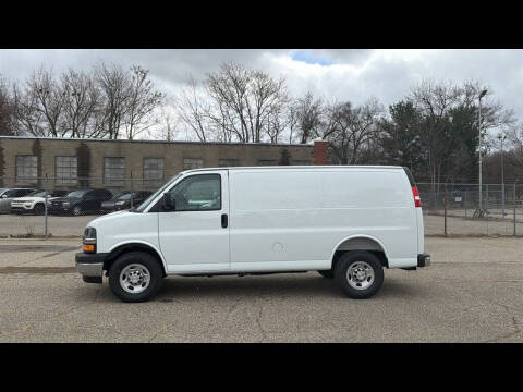 2026 Chevrolet Express 2500