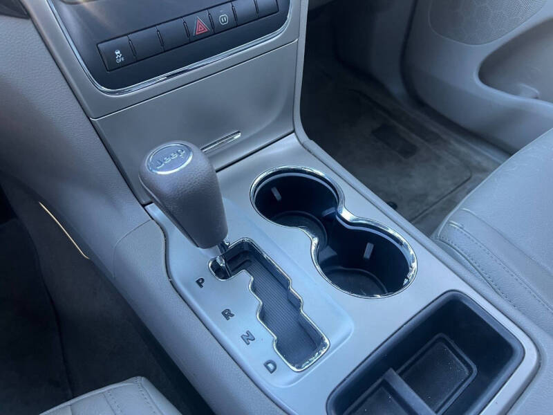 2012 Jeep Grand Cherokee Laredo