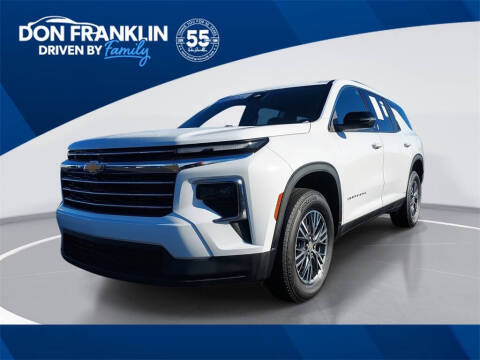 2025 Chevrolet Traverse LT