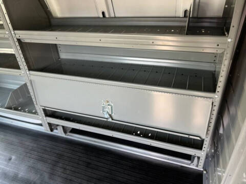 2023 GMC Savana 2500