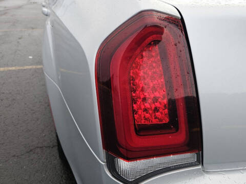 2023 Chrysler 300 S V6