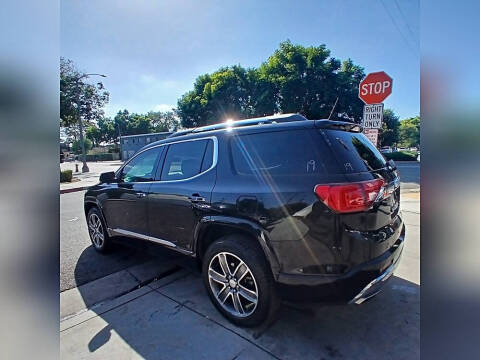 2019 GMC Acadia Denali