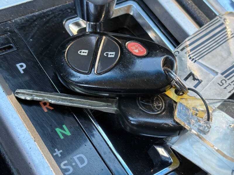 2014 Toyota Tundra SR5