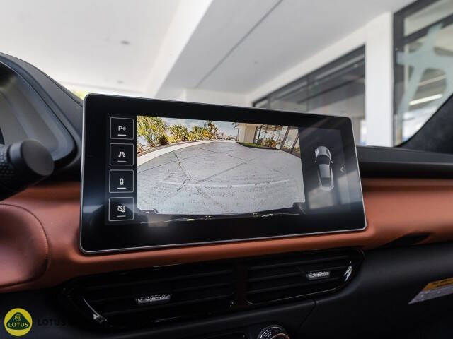 2025 Lotus Emira V6 Base