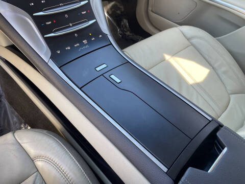 2015 Lincoln MKZ